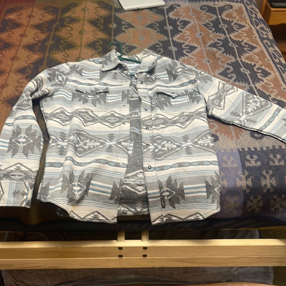 Large men’s wrangler, retro premium, Navajo / Big Lebowski shirt